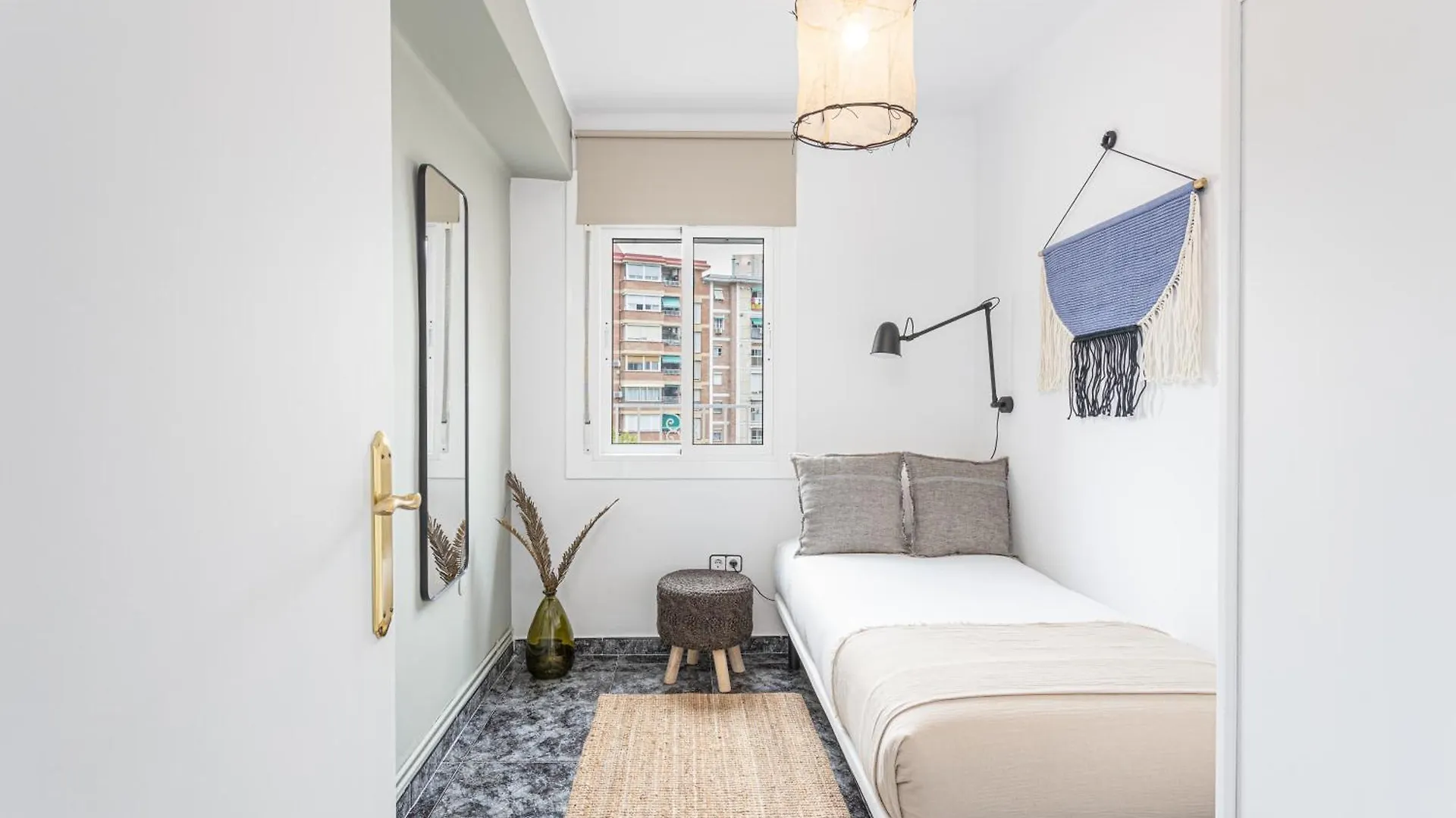 3 Bdr Apt In Cornella 5 Mins Form The Metro Cornella de Llobregat Spain